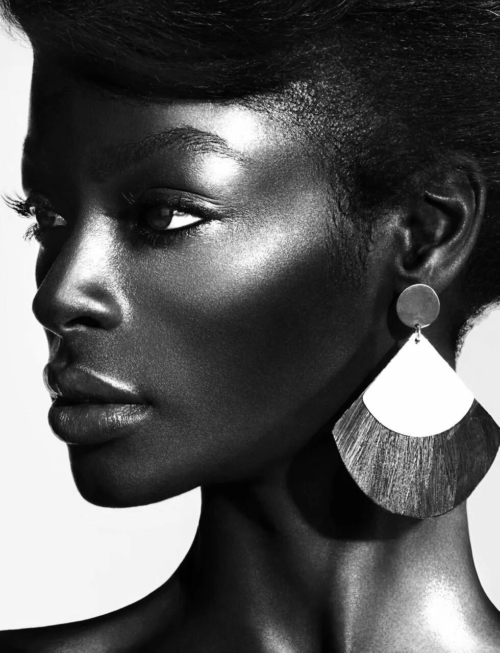 Худия Диоп. Афроамериканка модель. Красивые африканки. Красивые черные женщины. Негритянки тюмень