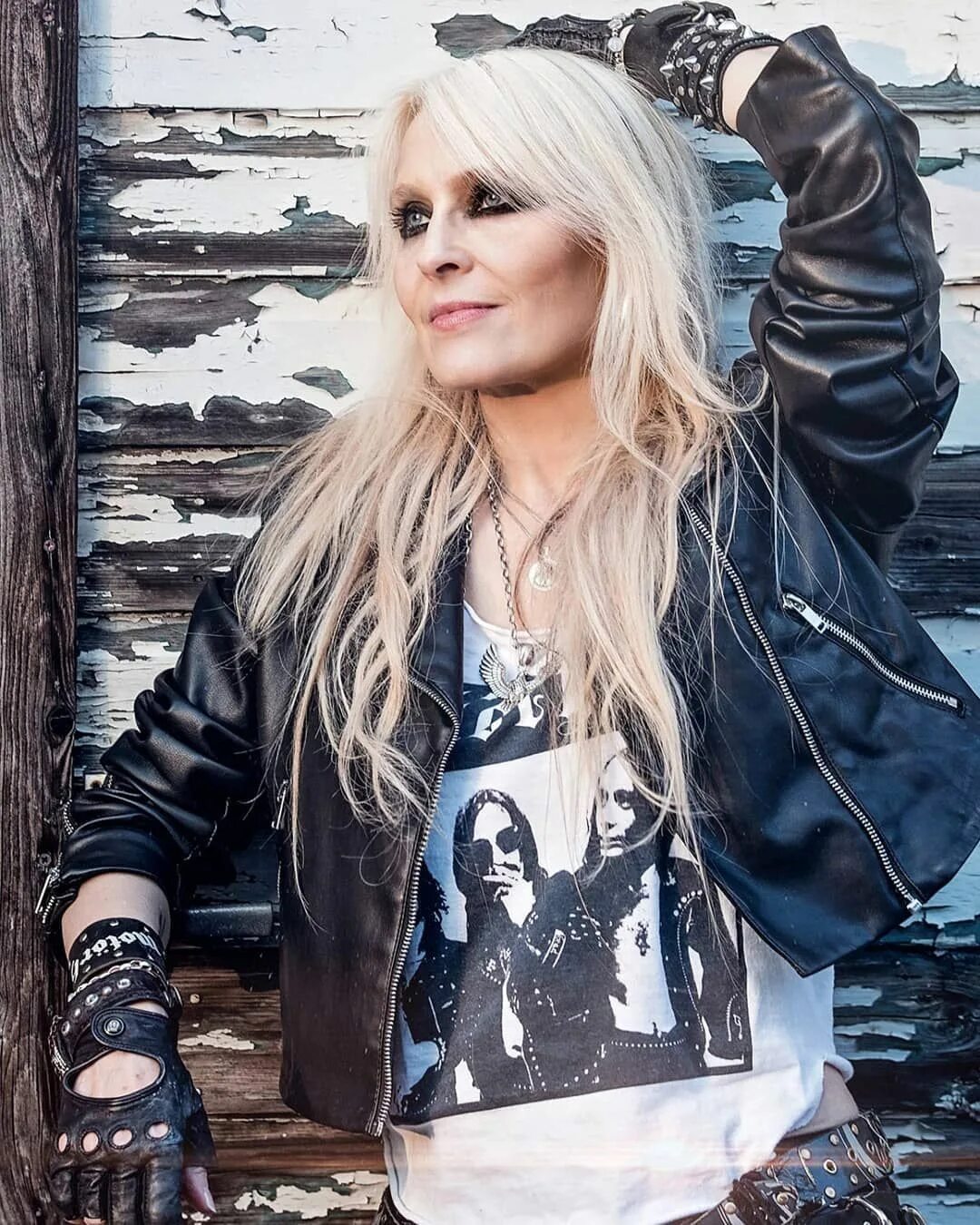 Доро фото. Doro pesch группа. doro pesch молодая. doro warlock. доро пеш сейчас.