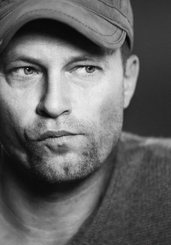 актер тиль швайгер. тиль швайгер. тиль швайгер сейчас 2020. тиль актер. тиль швайгер.