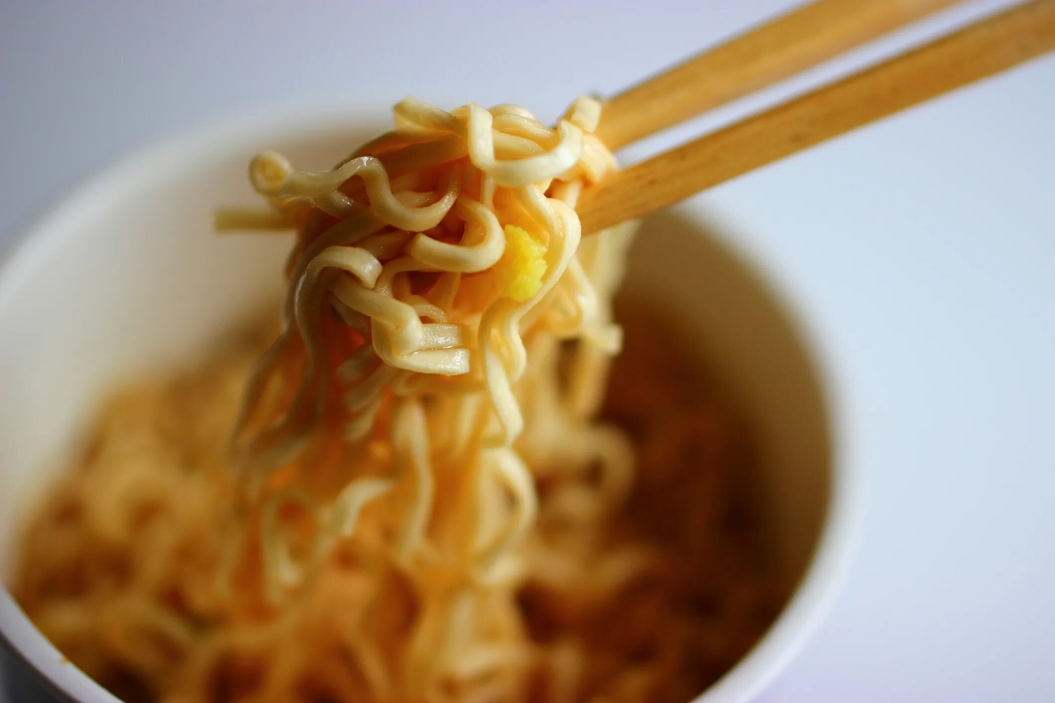 Китайская лапша instant Noodle. Лапша Роллтон доширак. Лапша быстрого приготовления Noodles. Вермишель быстрого приготовления. Лапша пюре