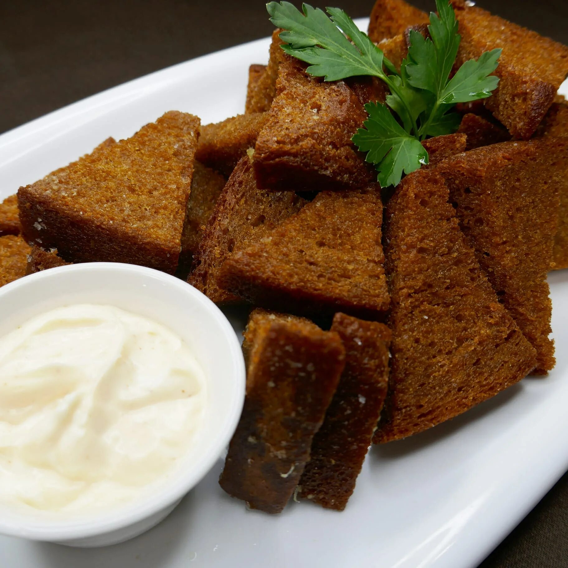 Гренки острые дьябло. Гренки чесночные к пиву. Гренки мягкие. Гренки из хлеба. Гренки ремейк.