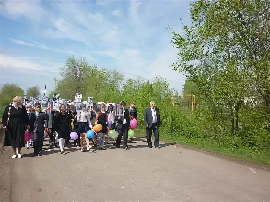 Погода в плотникова на 10 дней. Карагичевская школа Михайловский район Волгоградская область. Хутор Карагичевский Михайловский район Волгоградской области. Секачевская школа Михайловский район. Хутор Плотников 2 Михайловский район.