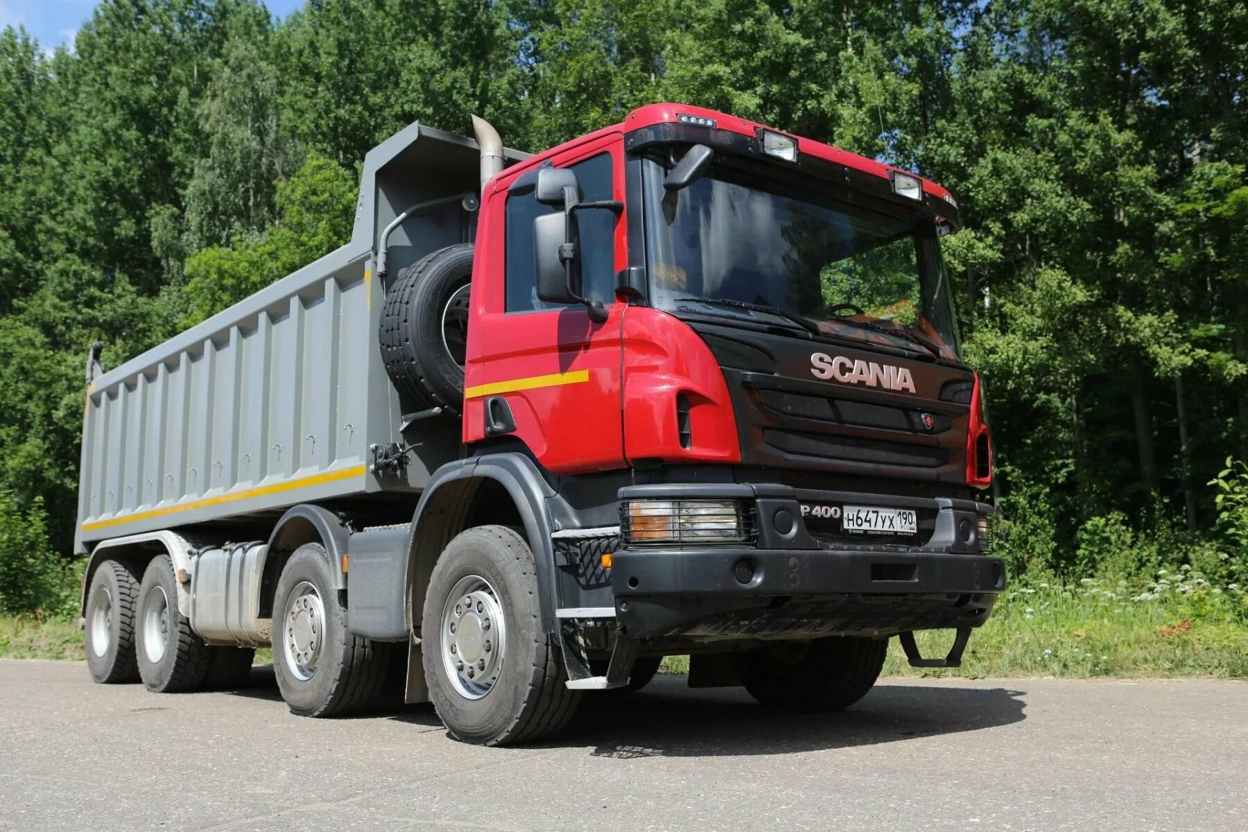 Scania p8x400. Скания р400 самосвал. Скания 8x4 самосвал. Самосвал Scania p8x400. Самосвал Scania p400 cb6x4ehz.