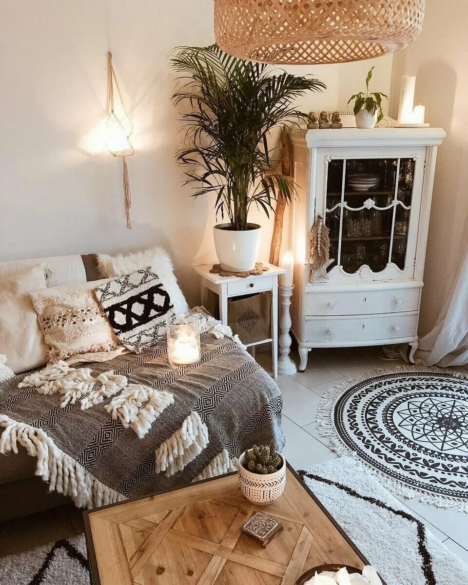 Boho home. Bohemia стиль бохо интерьер. Богемный шик в интерьере. Boho home. Бохо стиль в интерьере 2023.