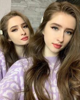 Блоггеры две девушки