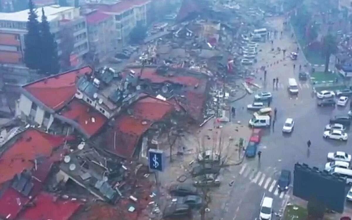 Землетрясение затронуло. Землетрясение в Турции 1939. Землетрясение в Турции население. Землетрясение в Турции 6 февраля 2023.