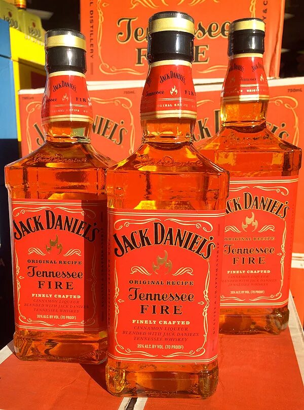 Jack daniels красный. виски джек дэниэлс ред. ред дэниэлс виски. джек дэниэлс с корицей. Jack daniels красный.
