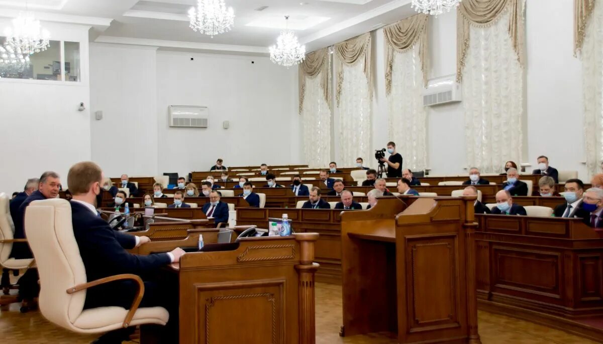 Депутаты решили проблему. Алтайский краевой совет народных депутатов 3 созыва. акзс 8 созыва. депутаты акзс. тридцатая сессия акзс.