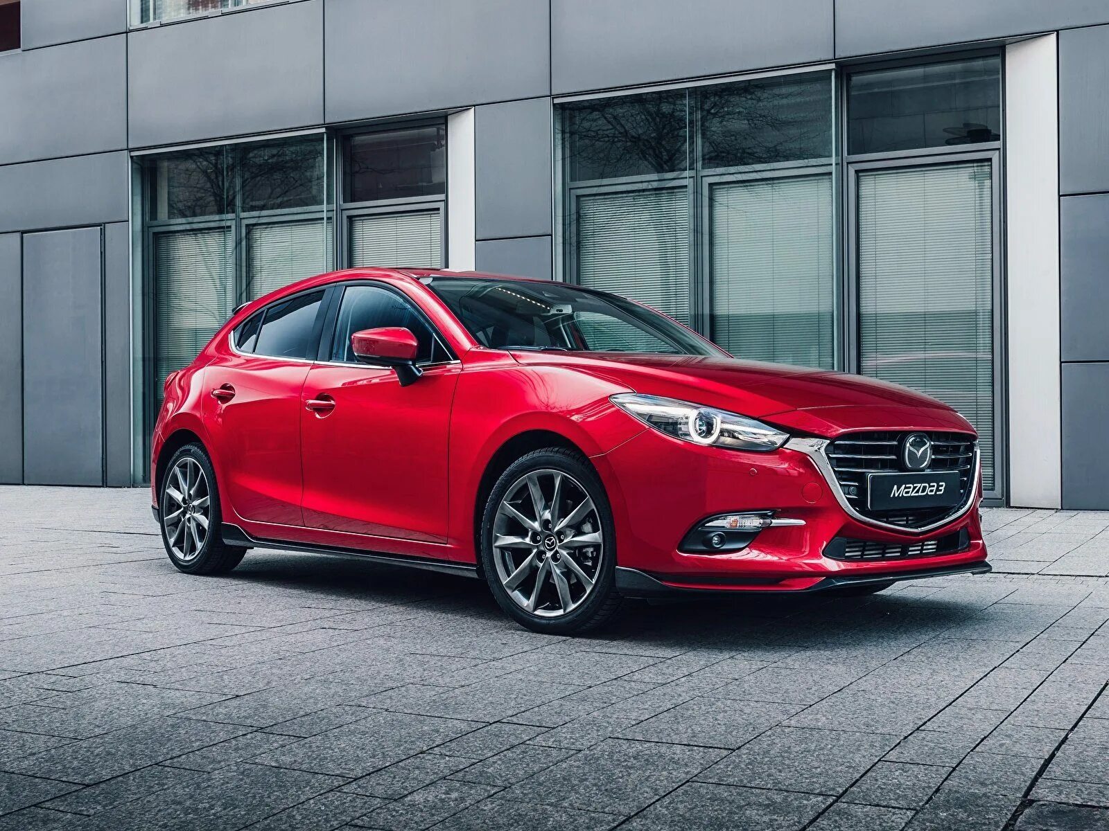 Мазда 3 2016 красная. Mazda 3 Hatchback 2016. Mazda 6 хэтчбек 2015. Мазда 6 2016 красная.