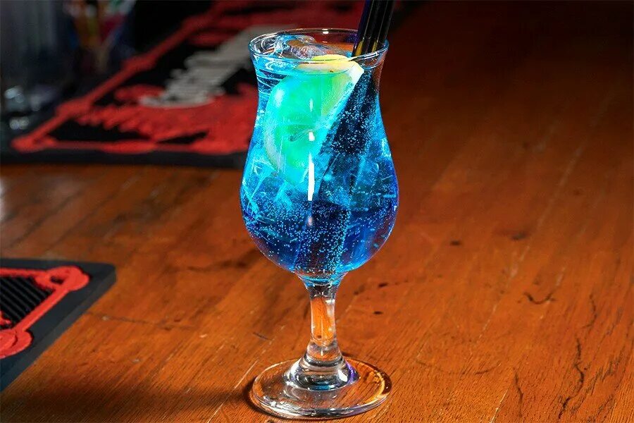 Голуба лагуна коктейль. Голубая лагуна коктейль. голубая лагуна blue lagoon коктейль. голубая лагуна коктейль алкогольный. голубая лагуна коктейль безалкогольный.