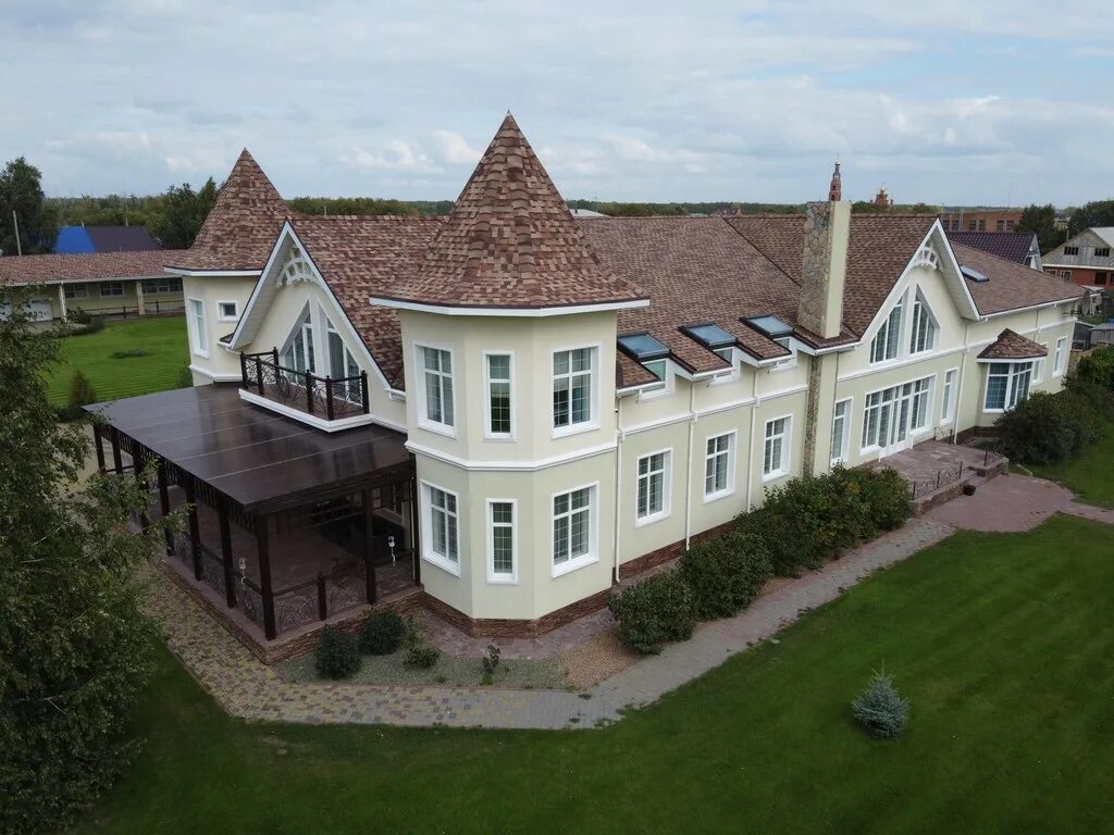 дом ольги бузовой. дом за 20 миллионов рублей. коттедж за 10 миллионов рублей. коттедж за 40 миллионов. дом за 50 млн рублей.