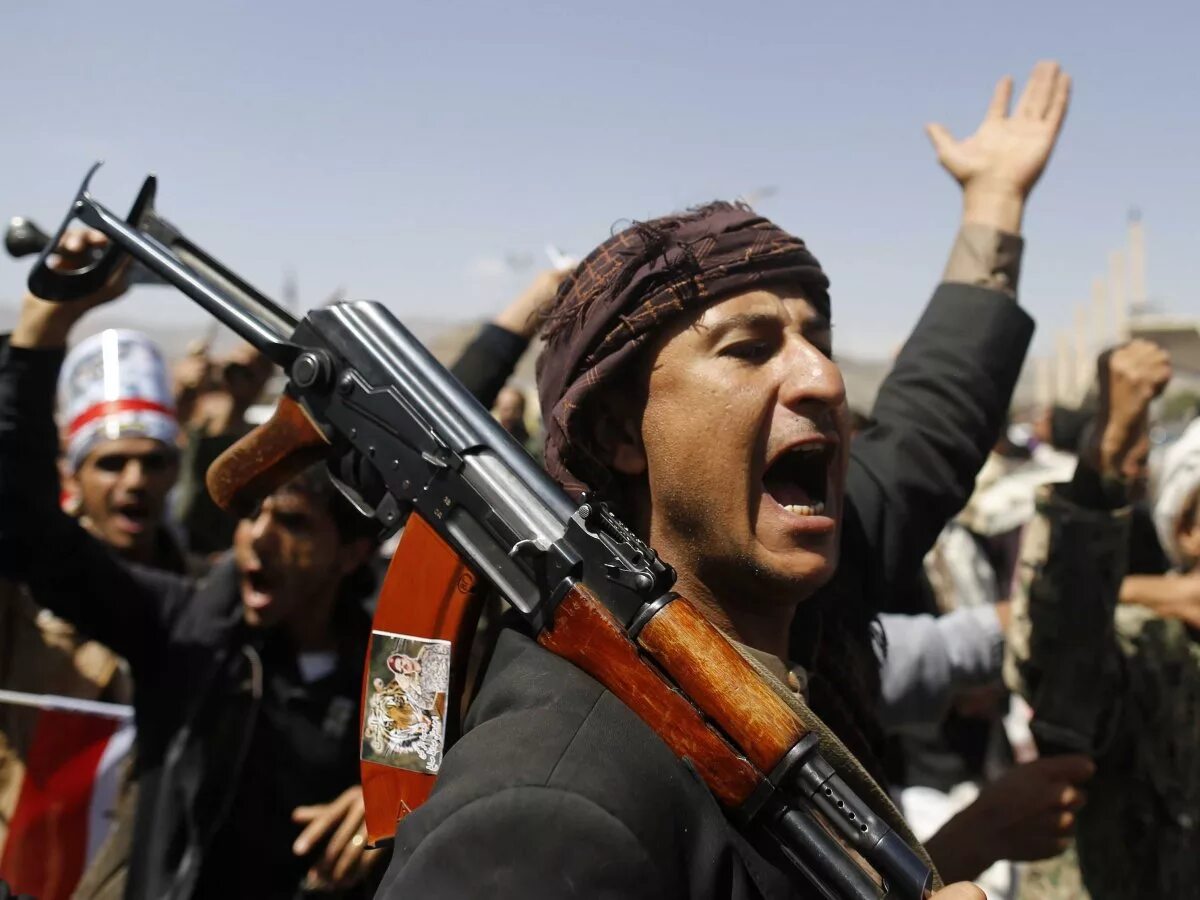 саудовская аравия. флаг хуситов в йемене. хуситы в йемене. хуситы угрожает. хуситы угрожает.