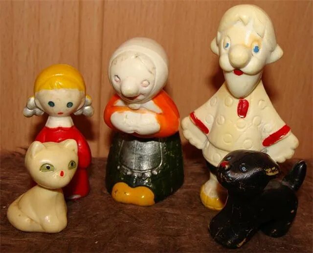 Советские игрушки сказка. Набор елочных игрушек ссср сказки пушкина. Елочная игрушка царь салтан. Советские новогодние игрушки. Дед мороз артель культигрушка.