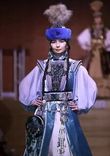 Топтық қудалау порно