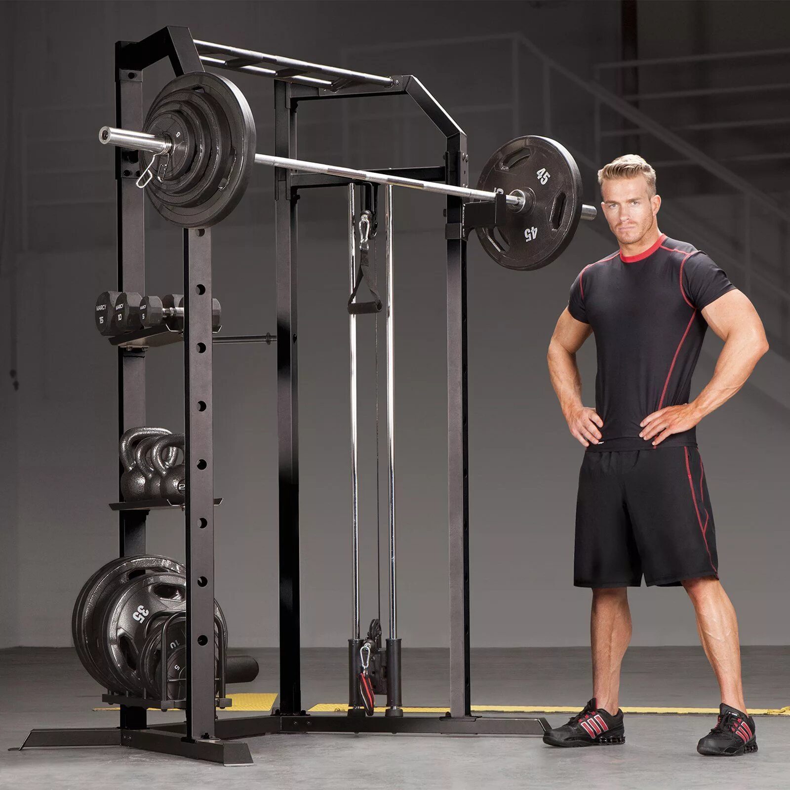 Система спортзал. Fitness Equipment. Одежда на тренажере. Тренажер Olympic Gym. Фитнес Кейдж.