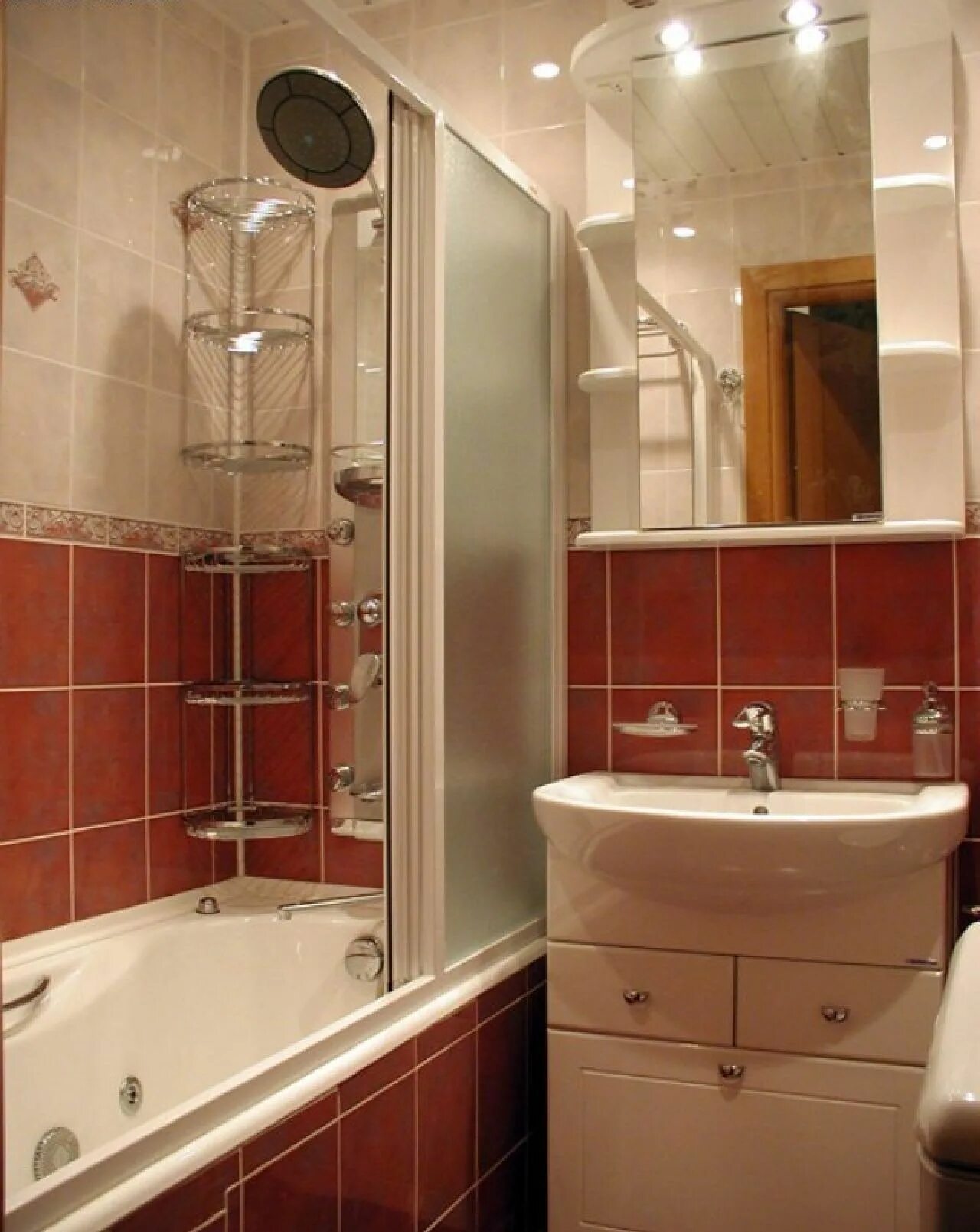 Дизайн маленькой ванны хрущевка. Ванная комната вхрющевке. Ванная в хрущевке. Ванная комната Хрущева. Интерьер ванной комнаты в хрущевке.