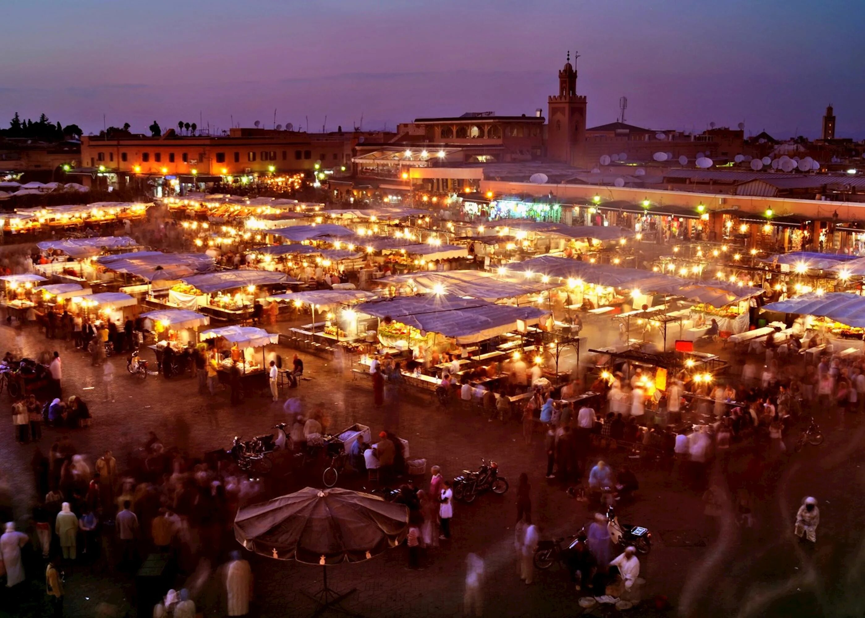Касабланка (Марокко). Марокко ночной Марракеш. Ночной Фес Марокко. Новый год в Марокко.