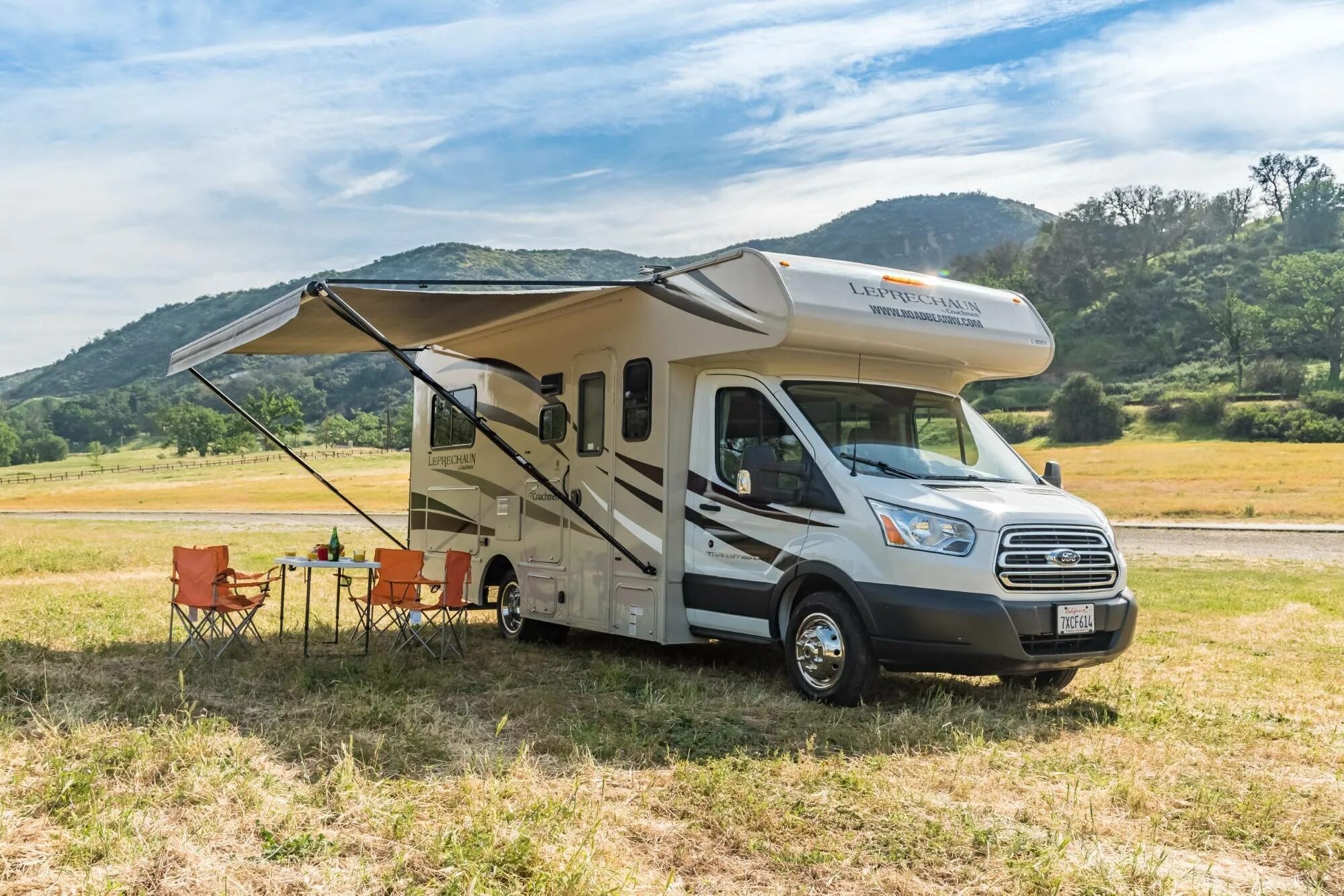 Автодом Doubleback Transporter. Camper автодом. Автодом на колесах б у