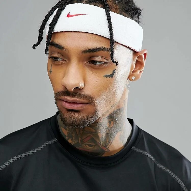 Найк на голову. Headband Nike. Nike Headband ASOS. Повязка на голову Nike Headband. Повязка Nike nnn071.