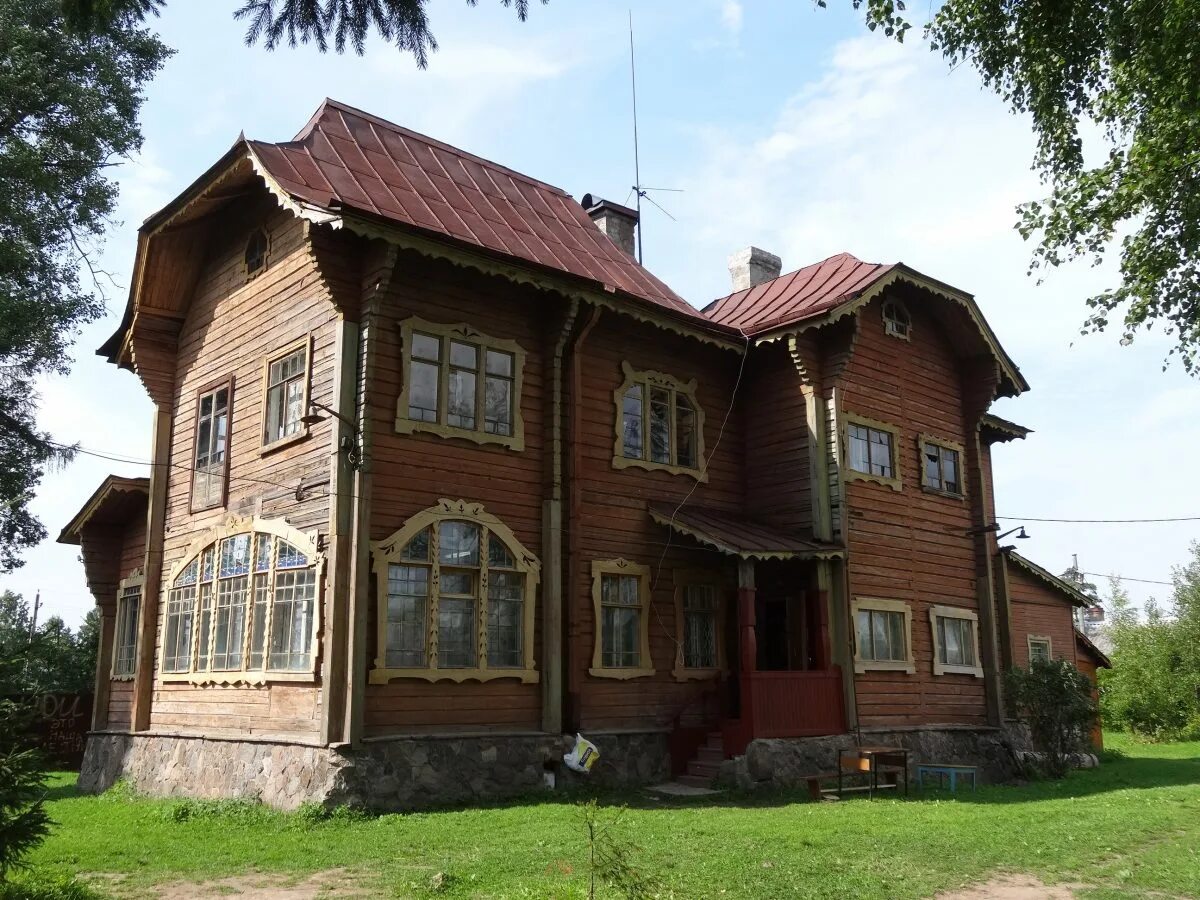 Дача прибыткова в прибытково. Дом рылеева в батово. Дома сиверский гатчинский. Поселок оредеж ленинградская область. Сиверский, красная улица, 30.