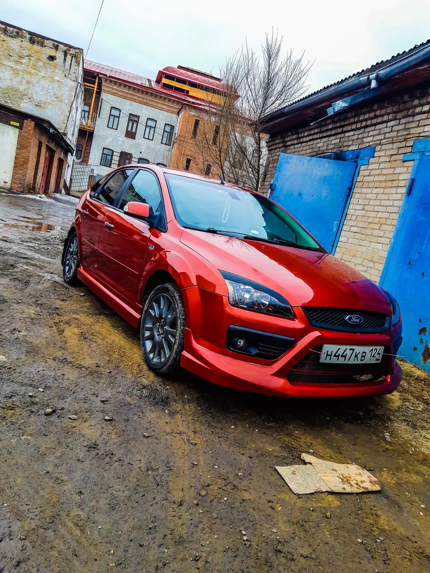 Фото форд хэтчбек 2006 год тюнинг Обвес сделан, небольшой фотоотчет Ford Focus II Hatchback, 2 л, 2006 года тюни