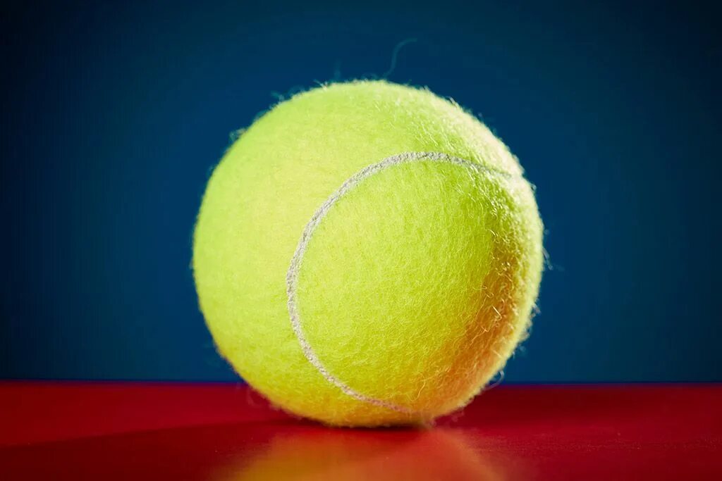 Представьте ядро размером с теннисный мячик диаметром. Теннисный мяч Tennis point. Теннисный мяч Wilson желтый. Мяч для тенниса Wilson. Теннисный мяч для большого тенниса 602.