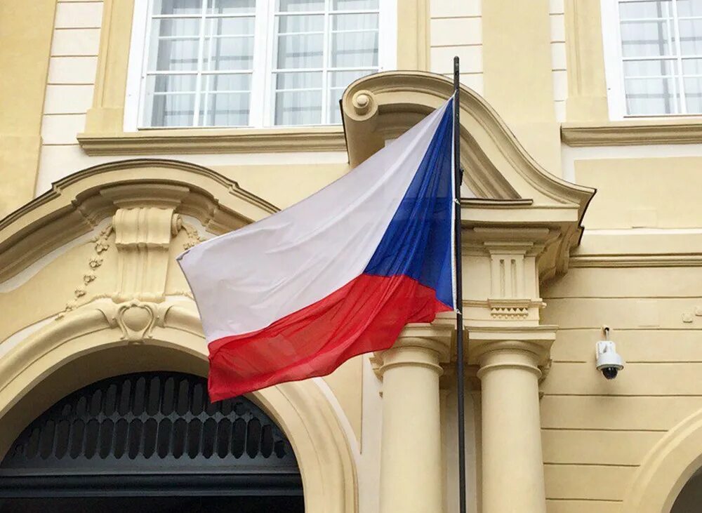 Посольство чехии. Посольство чехии в москве. посольство чехии в тбилиси. посольство армении в чехии.