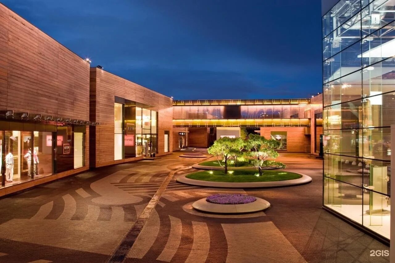 Барвиха хиллс коттеджный поселок. Барвиха luxury village. Capital hill residence в барвихе. Барвиха хиллс на рублевке. Барвиха рублево-успенское.