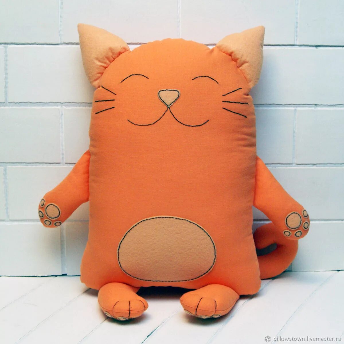 Подушка рыжий кот. Игрушки для подушки. кот-подушка. подушка котик. подушки коты.