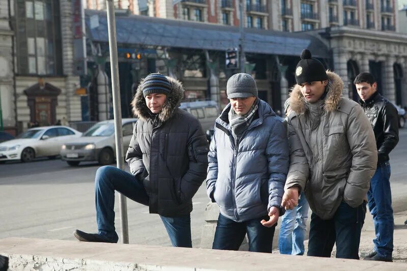 Фото отменили. Маски отменили в москве. Отмена фото. Школьники зимой. Фото отменили.
