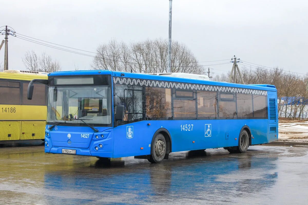 276 автобус маршрут. ЛИАЗ 5292.22-77. Автобус ЛИАЗ 5292 22 77. ЛИАЗ 5292.22. ЛИАЗ 5292.22-77 Москва.