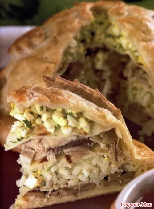 рецепт курника с курицей с рисом. рецепт курника с курицей с рисом. курник рулетом. царь курник. курник гриб.