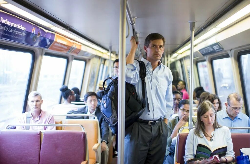 Метро сент-луиса. Маяковская станция метро москва. Самая красивая станция метро в мире. Take metro. Take metro.