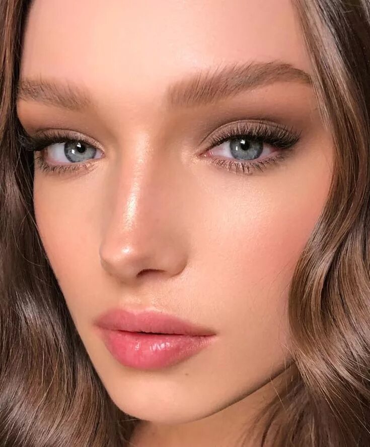 Make up natural. Ксения райская. нюдовый make up. макияж 2025 нюд. нюдовый макияж 2025.