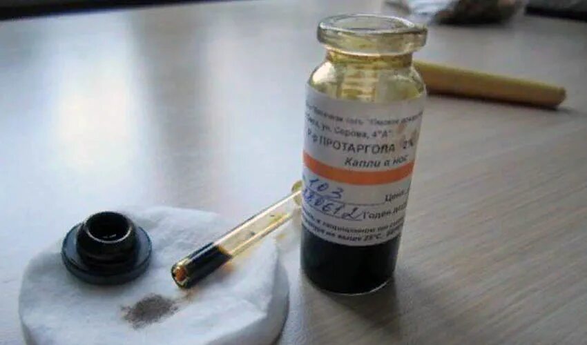 Где хранить капли в нос. Протаргол капли. Протаргол капли в нос для детей. Где хранить капли в нос. 10мл).