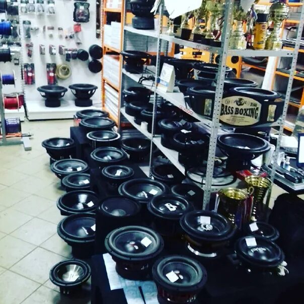 Студия саунд 52. Автозвук девушки. 52 саунд. Optima live sound. Студия саунд 52.