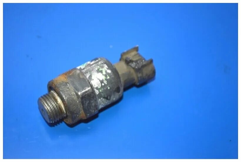 Датчик давления воздуха iveco13046. Датчик давления давления воздуха ивеко. K002406 датчик давления воздуха ивеко. Датчик давления давления воздуха ивеко. Датчик давления воздуха iveco13046.