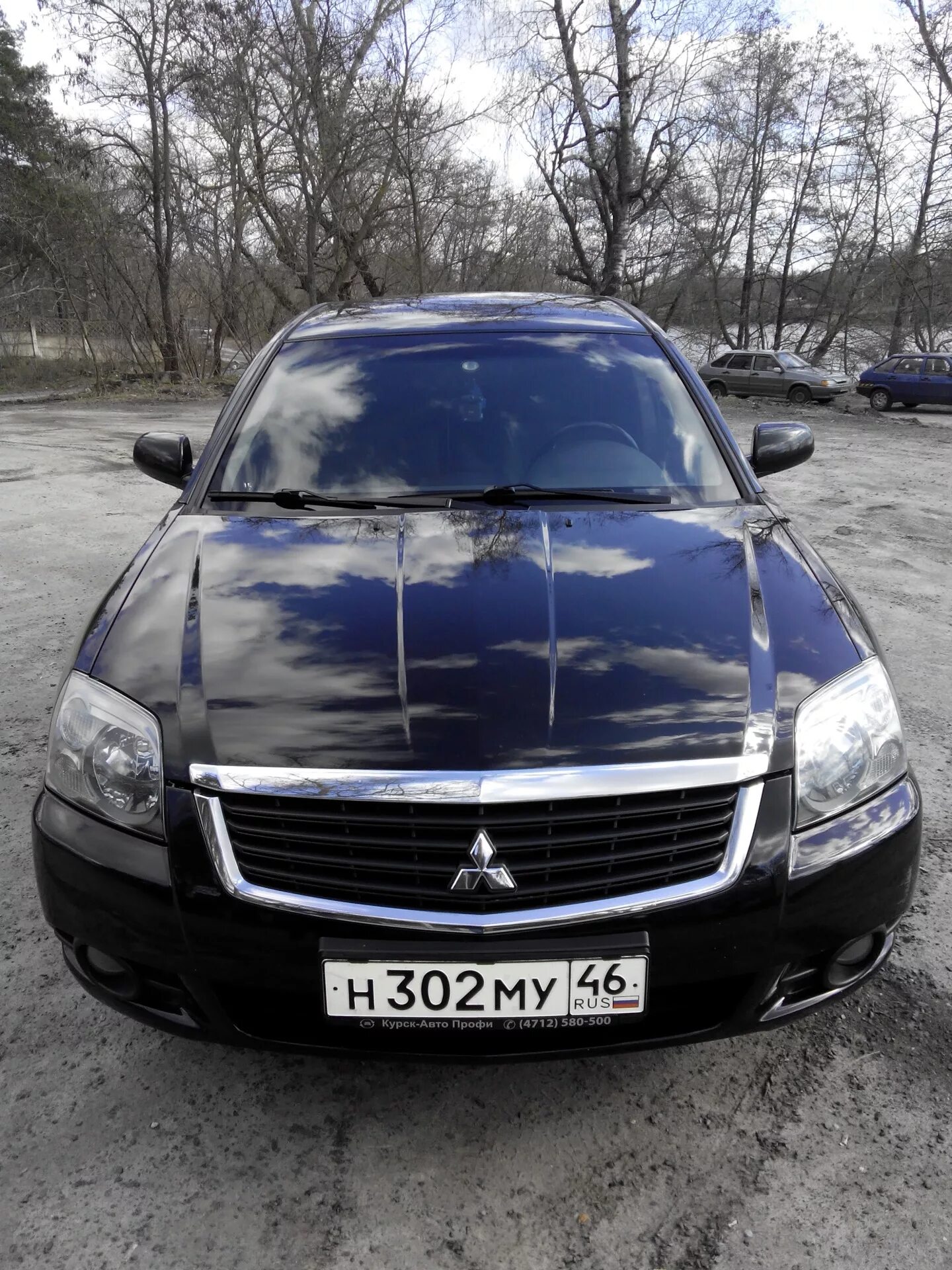 Б у машины курск. Машины Курск. Продажа авто. Mitsubishi Galant 9 2008 тонировка передних фар. Капот Галант 9 Рестайлинг.