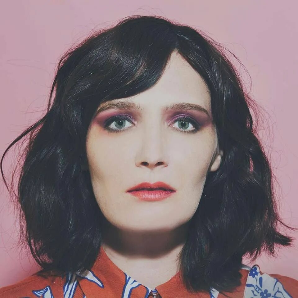 Sarah blasko. Barbara Blasko. Sarah Blasko фото.