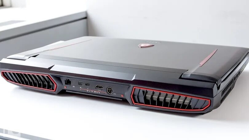 Ноутбук msi titan gt. Ноутбук msi gt75vr 7rf titan pro. Ноутбук msi gt75 8rg titan. Игровой ноутбук msi gt75. Msi gt75 titan разбор.