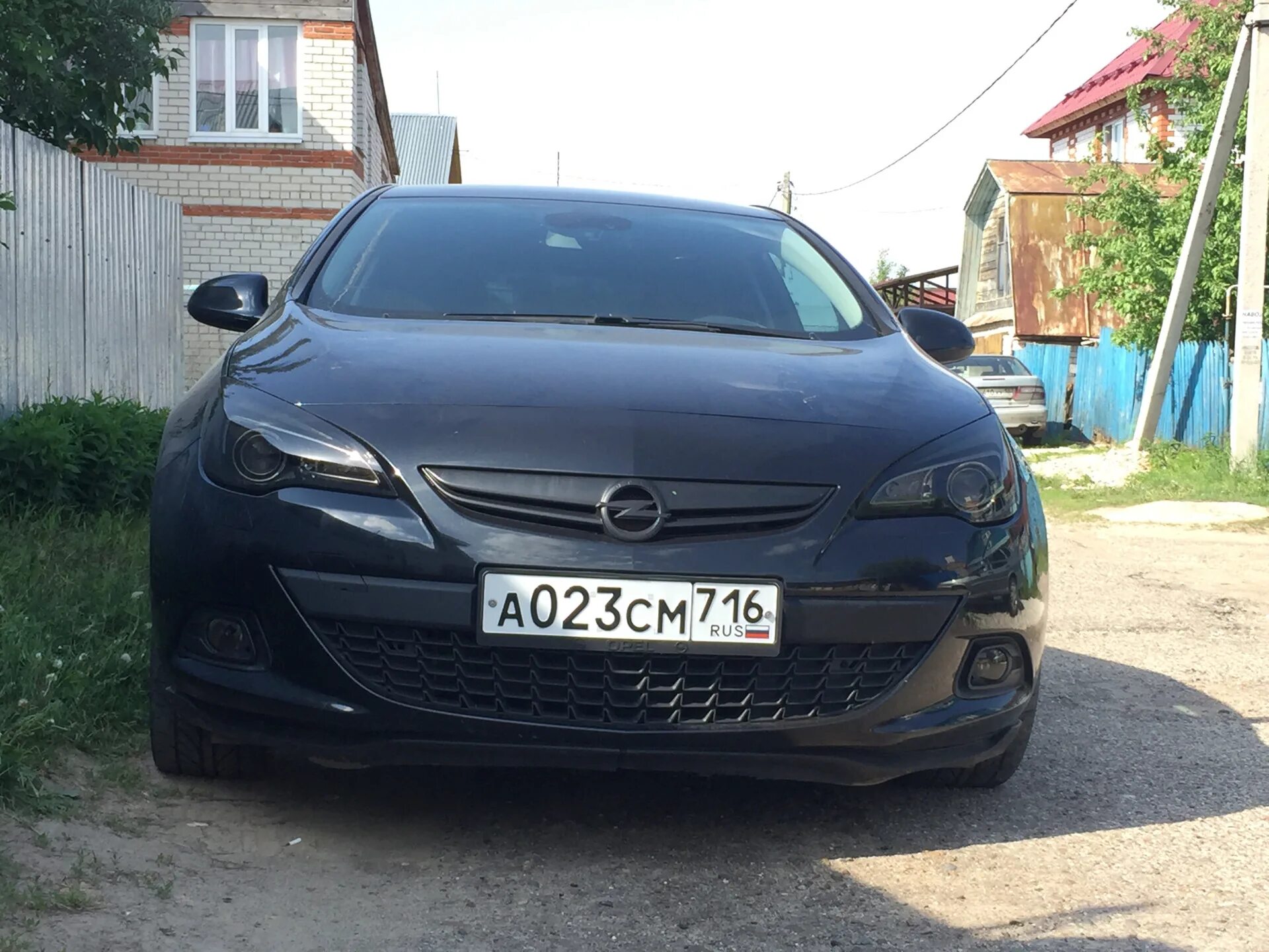 Опель тонированный
