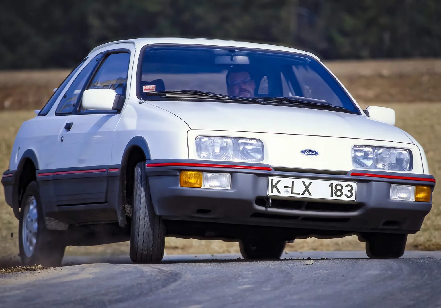 Форд сиерра 2. Ford sierra седан. Форд сиерра 1987. Ford sierra 85. Ford sierra 1982.