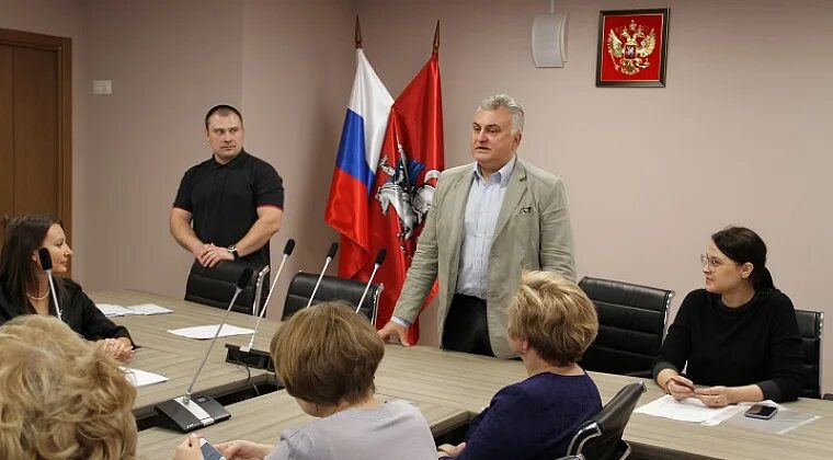 Центр социальной защиты москва. Соцзащита обручевского района. Войтас светлана анатольевна. Усзн юзао г москвы. Соцзащита западного округа.