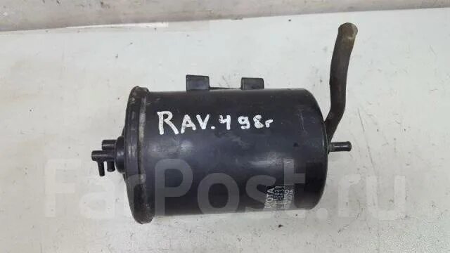Клапан продувки адсорбера тойота авенсис 1. Адсорбер рав 4. Адсорбер рав 4 2000-2005. Адсорбер mitsubishi pajero. Клапан адсорбера toyota rav4 2011.