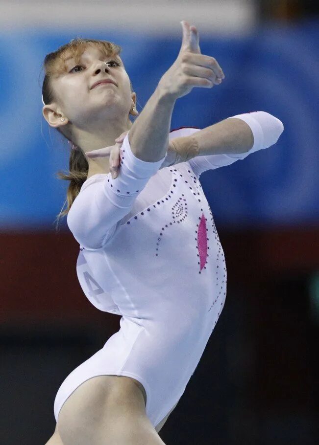 Молодая русская гимнастка