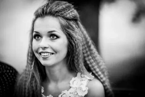 Veronika Agapova yalangoch