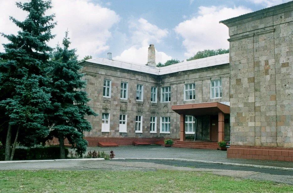 школа 1 железноводск. сайт школы номер 2 железноводск. школа 1 железноводск. директор 1 школы железноводск. школы железноводска.