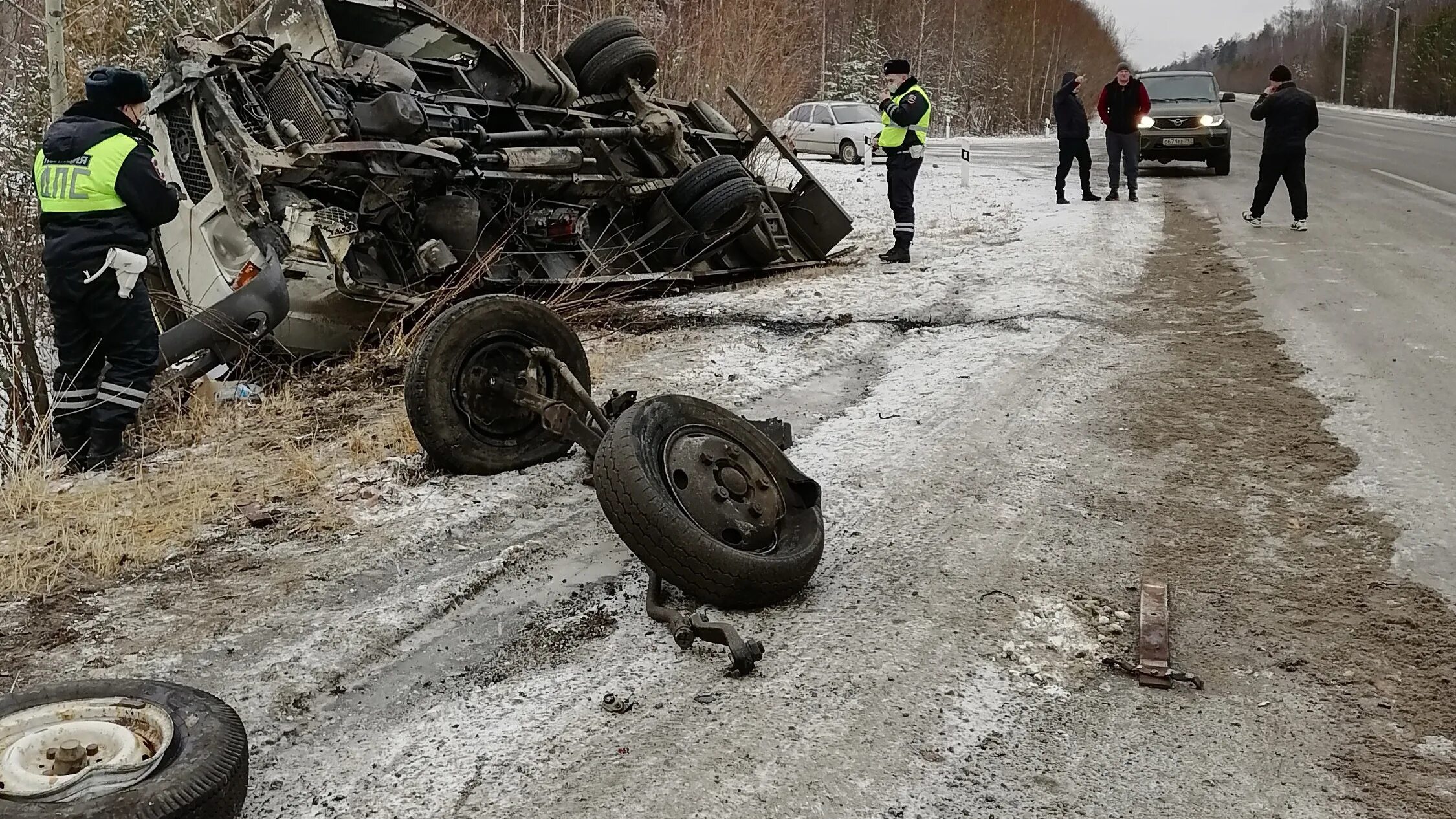 Новости 1 1 2018. Автодорога Серов Ивдель. Авария на Серовском тракте. ДТП В Свердловской области.