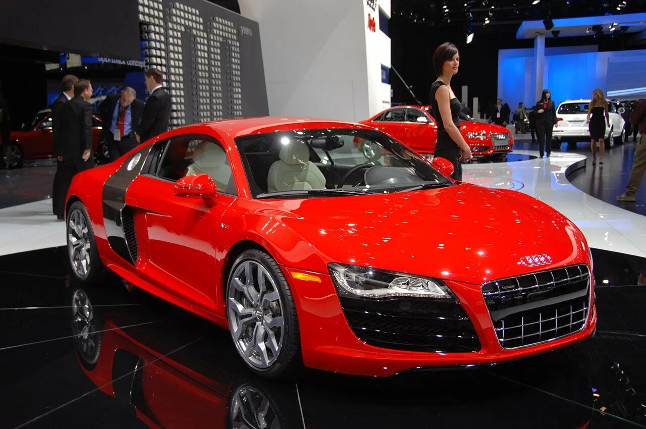 Концепт ауди р8. Audi r8 v10 2007. Самая крутая ауди в мире. Ауди дорогие машины. Audi r8 2021.