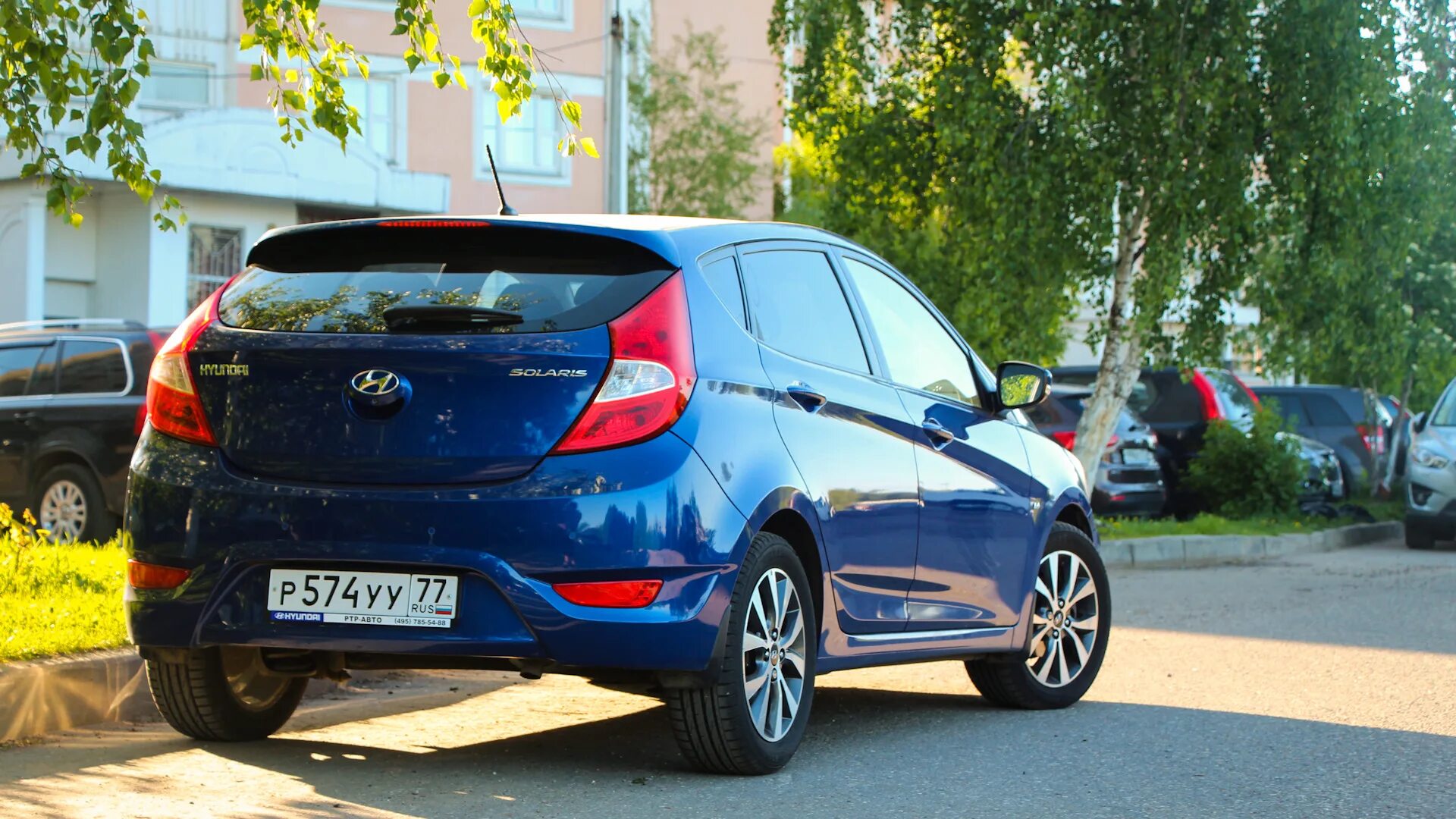 Хендай солярис хэтчбек 2013 года. Солярис хэтчбек 2013. Hyundai Solaris 2013 хэтчбек. Хендай Солярис хэтчбек 12. Солярис хэтчбек 2014.